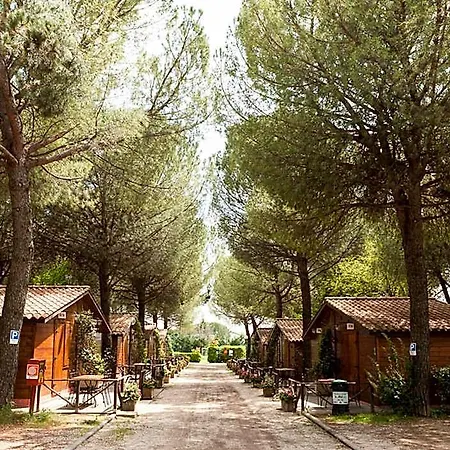 Village 3* Ασίζη