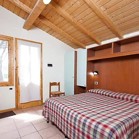 Village 3* Ασίζη