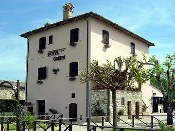 Semesterpark Village